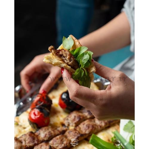 دیزی سرای سعیدی